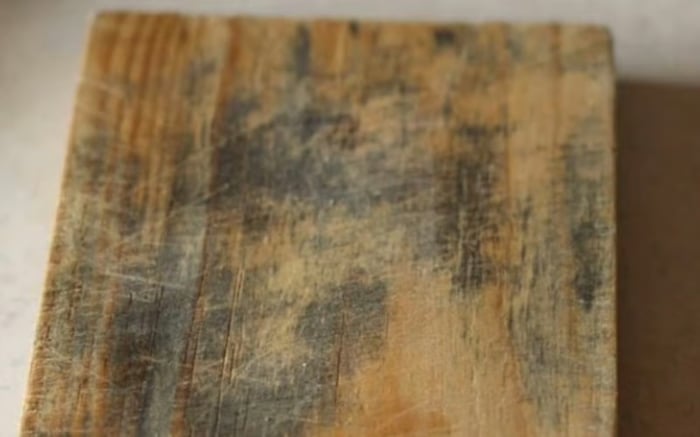 PureKlinge titanium cutting board